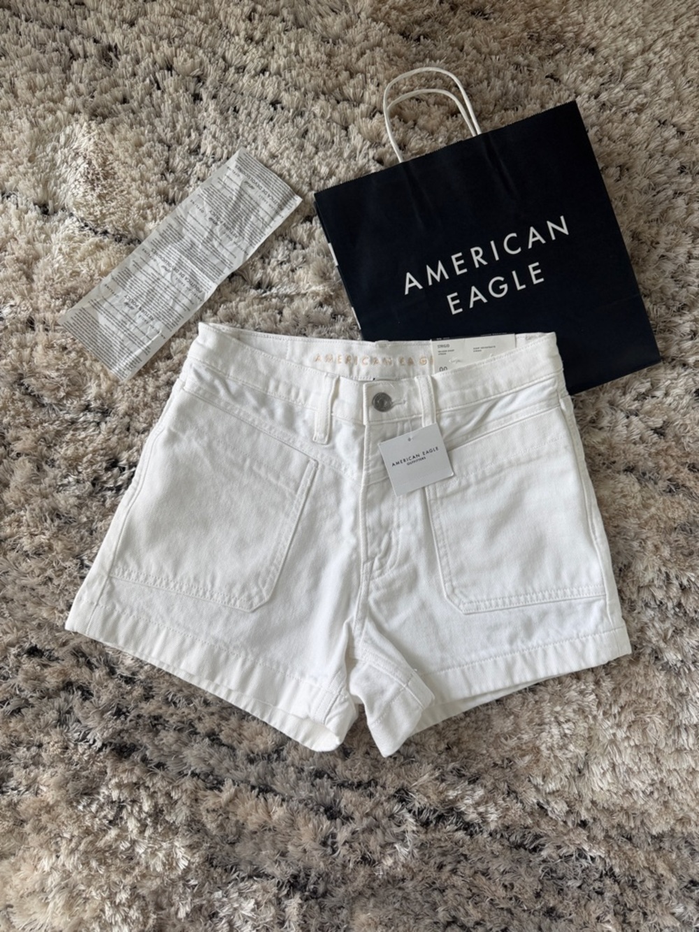 American Eagle Outfitters White High-Waist Denim Shorts NWT Size 00